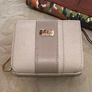 Liz Claiborne Beige and Cream Wallet